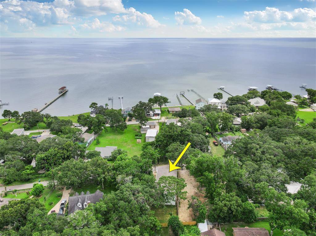 Bacliff, TX 77518,3610 Emerson ST