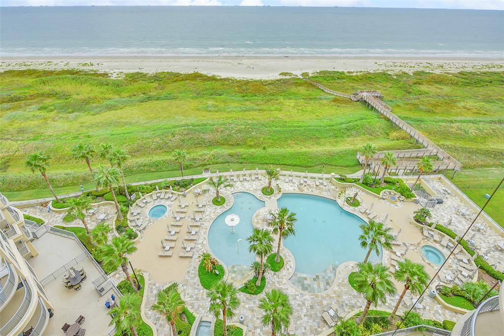 Galveston, TX 77550,801 E Beach DR #TW1102