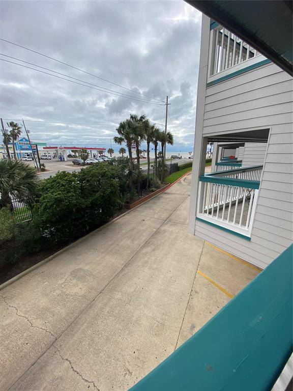 Galveston, TX 77551,6102 Seawall BLVD #115