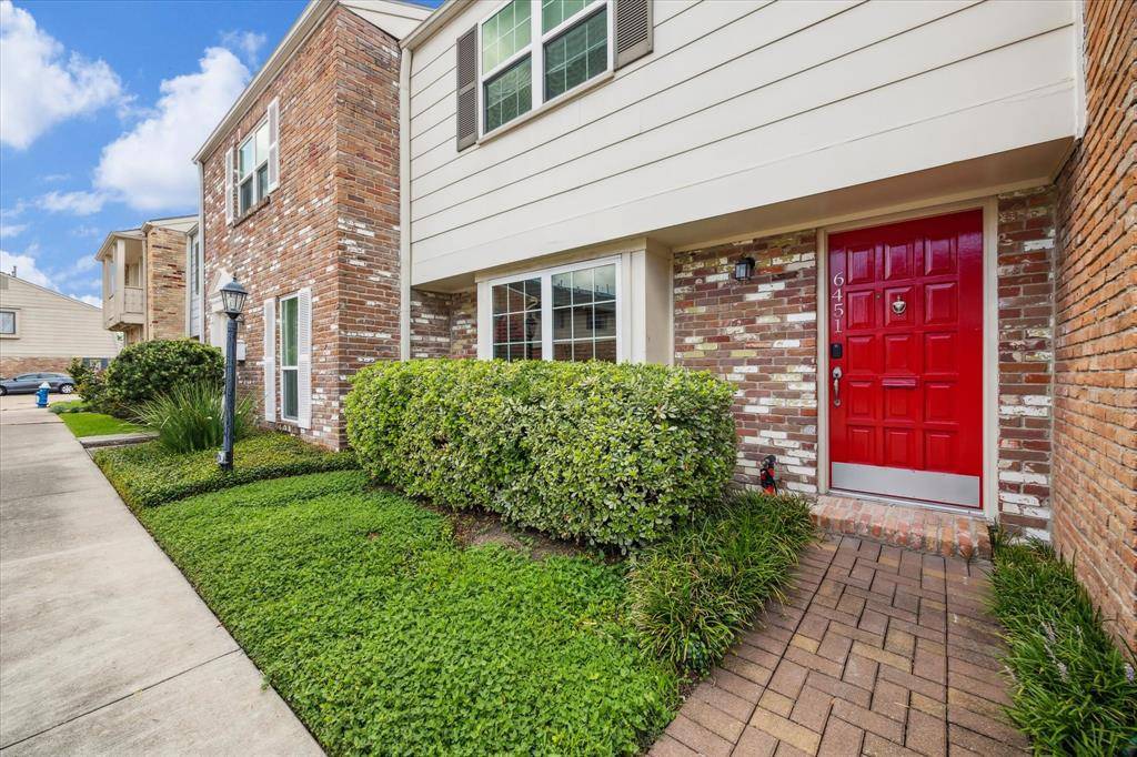 Houston, TX 77057,6451 Olympia DR #96