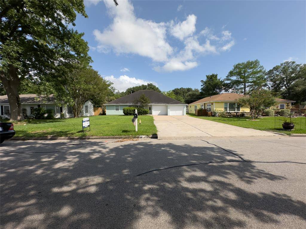 League City, TX 77573,119 Marshall ST