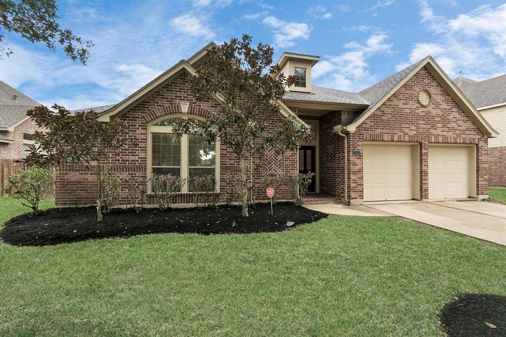 Pearland, TX 77584,13605 Orchard Wind Lane