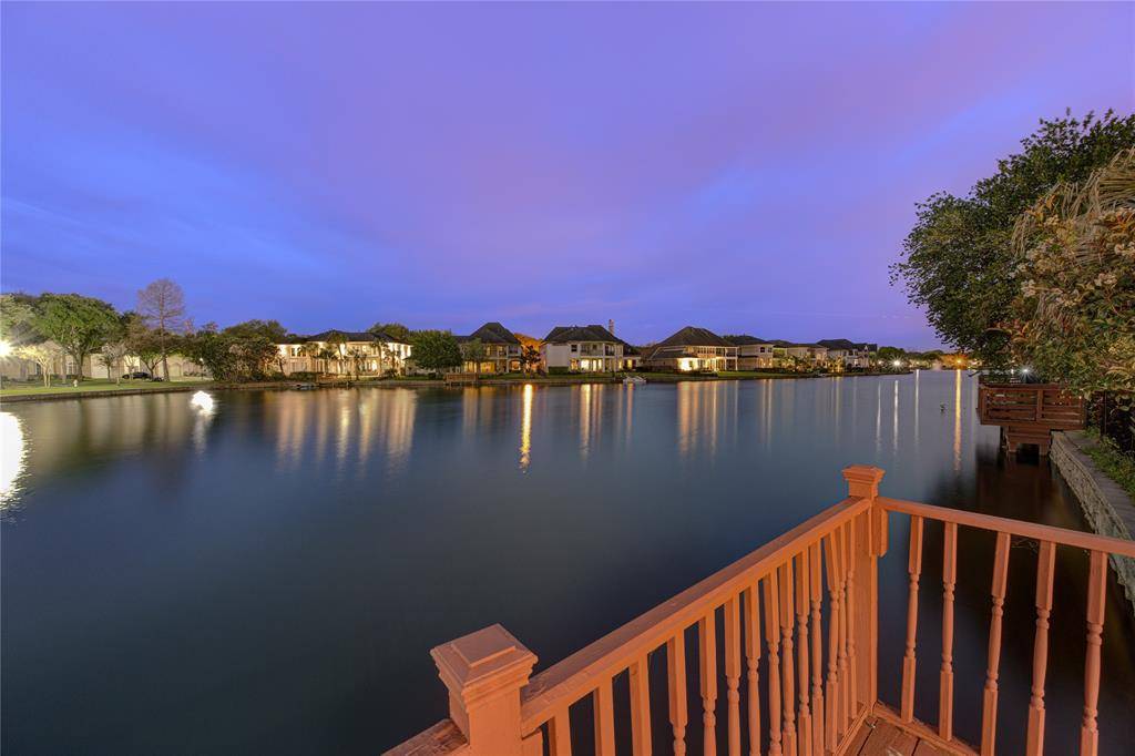 Sugar Land, TX 77479,12 Saint Christopher CT