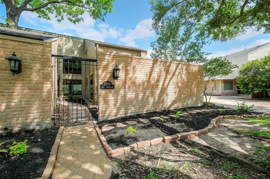 Houston, TX 77077,1319 E Brooklake DR