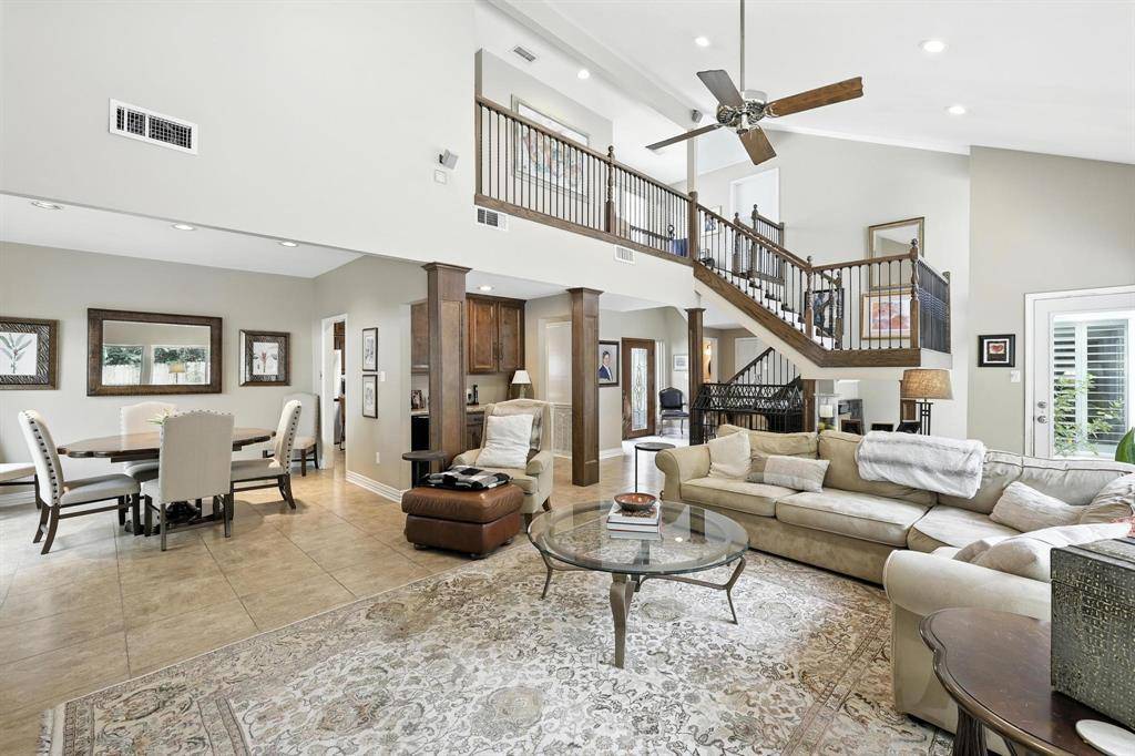 The Woodlands, TX 77380,9 Whitebrush LN