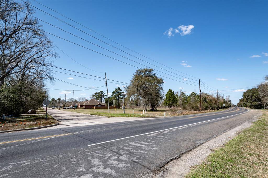 Dayton, TX 77535,00 Lovers Lane