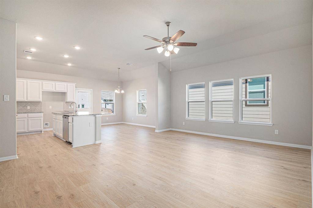 Willis, TX 77318,11123 Lulu LN