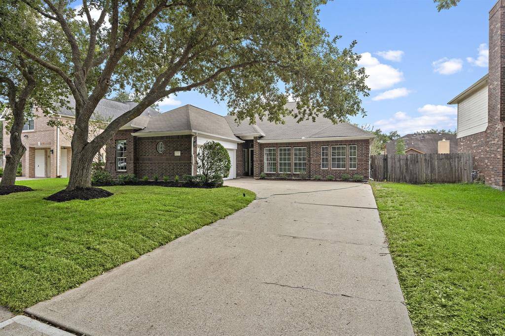 Sugar Land, TX 77479,431 High Meadows DR