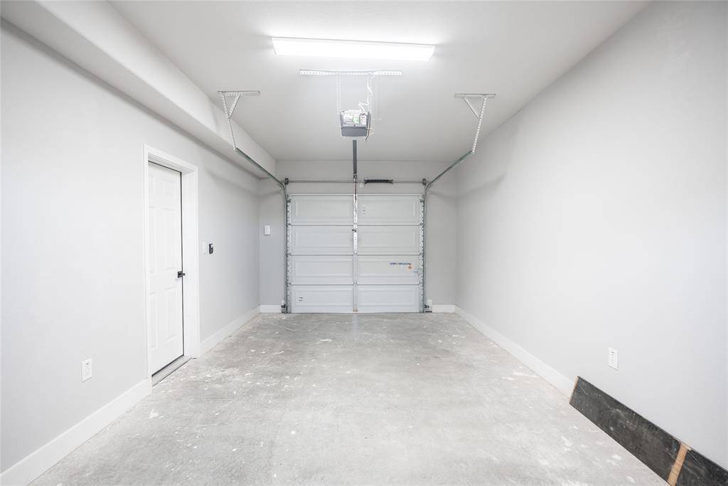Waller, TX 77484,2519 Washington Street #106