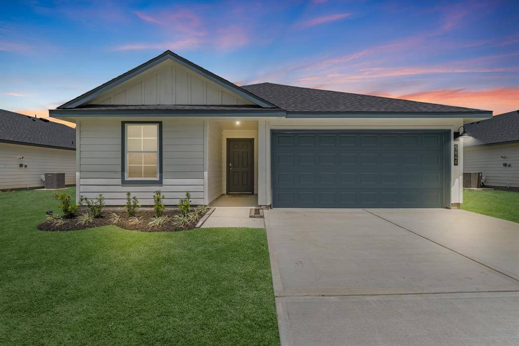 Orange, TX 77632,5640 Spoonbill DR