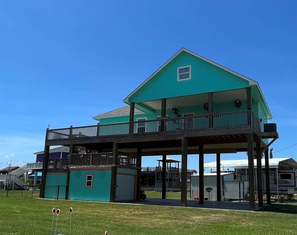 Crystal Beach, TX 77650,1790 Catfish Lane