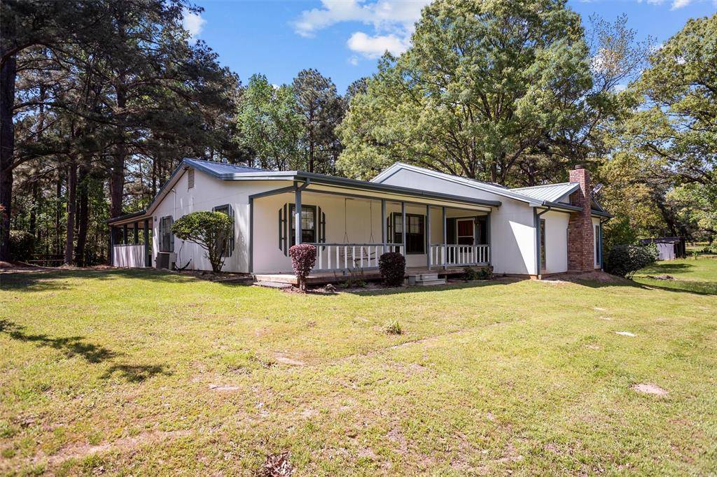 Elkhart, TX 75839,6053 ACR 103