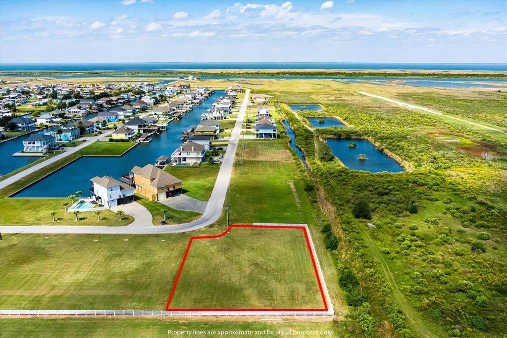 Crystal Beach, TX 77650,1210 Waterview LN