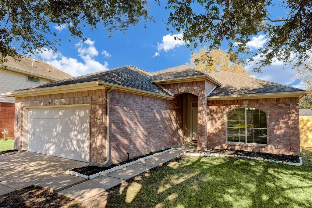 Houston, TX 77095,8707 Majesticbrook DR
