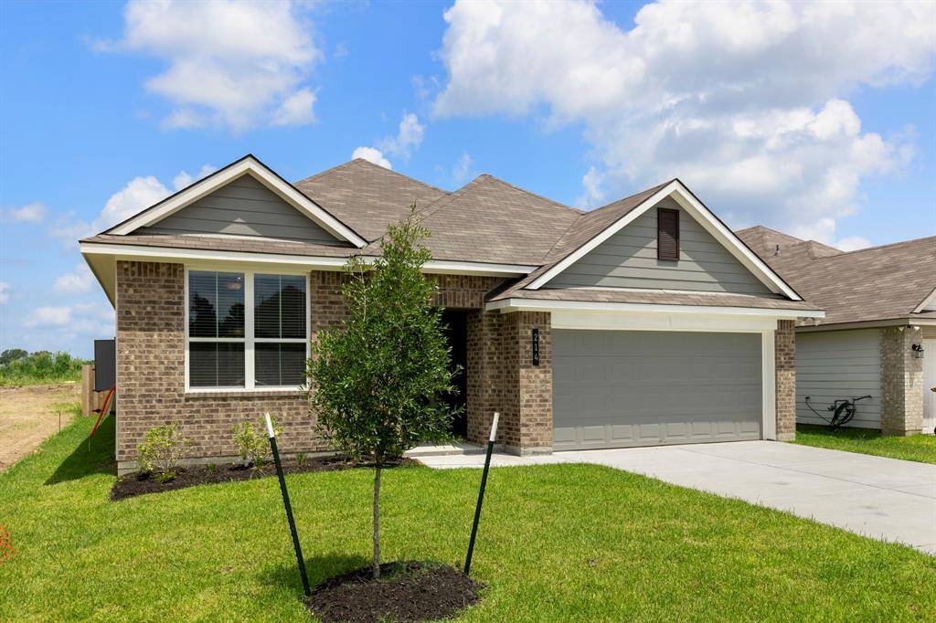 Huntsville, TX 77320,214 New Dawn TRL