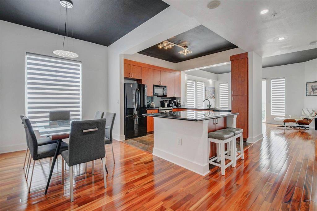 Houston, TX 77056,3505 Sage RD #2102
