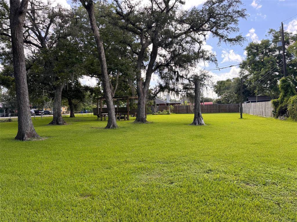 West Columbia, TX 77486,507 Humble ST