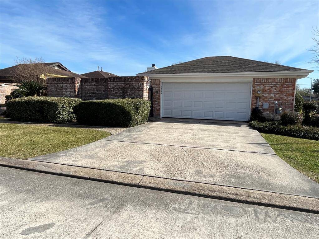 Port Arthur, TX 77642,4500 Briarwood LN