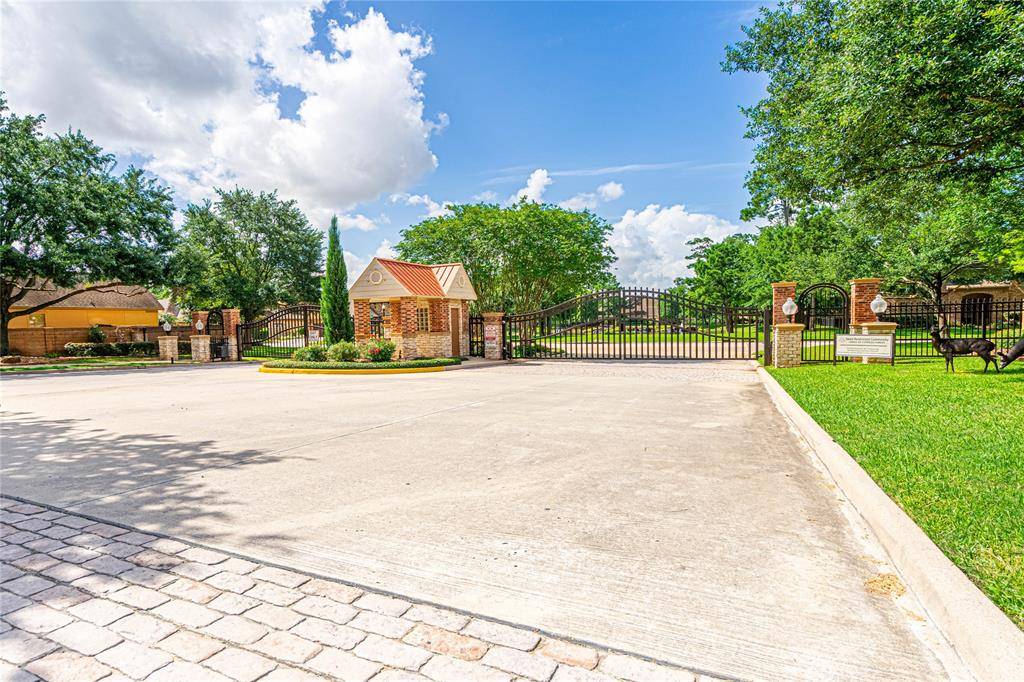 Spring, TX 77388,2418 Hendricks Lakes DR