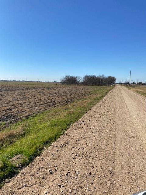 East Bernard, TX 77435,15351 County Road