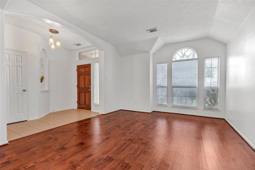 Houston, TX 77014,2310 Oxford Point LN