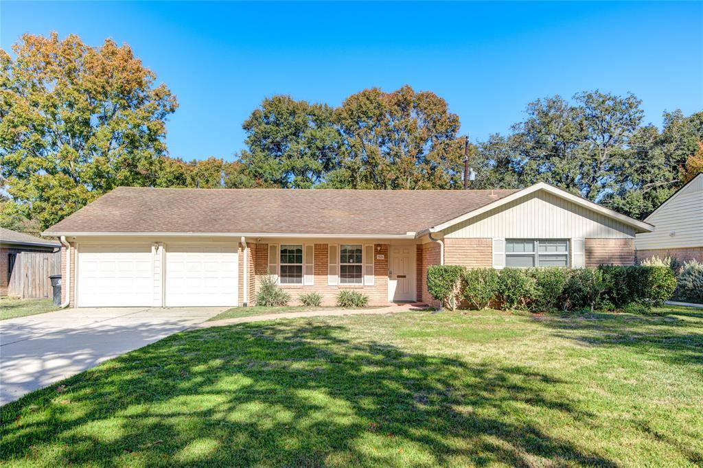 Houston, TX 77063,9526 Meadowglen LN