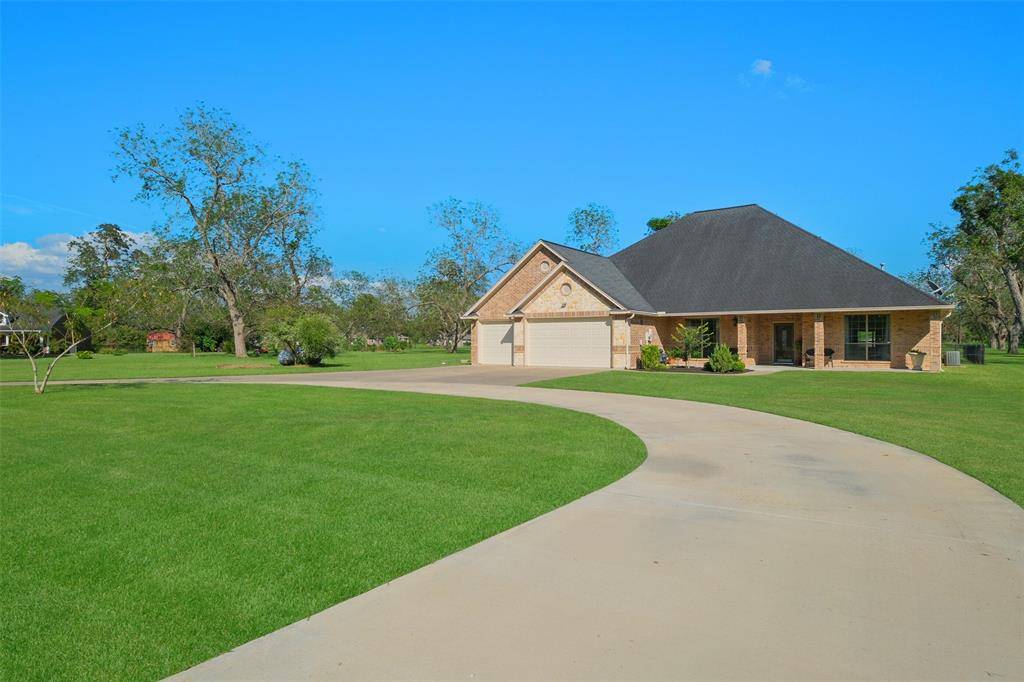 Wharton, TX 77488,1102 Shady Creek DR