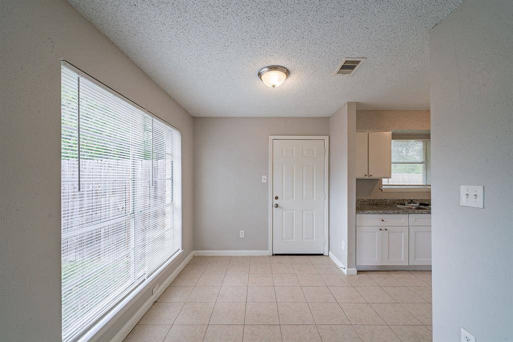 Houston, TX 77078,10003 Valley Sun DR