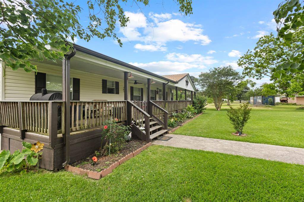 Winnie, TX 77665,15079 Coon RD