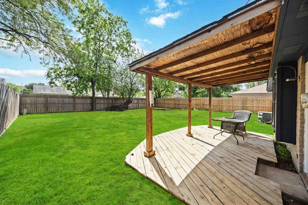 Houston, TX 77041,7614 Wovenwood LN
