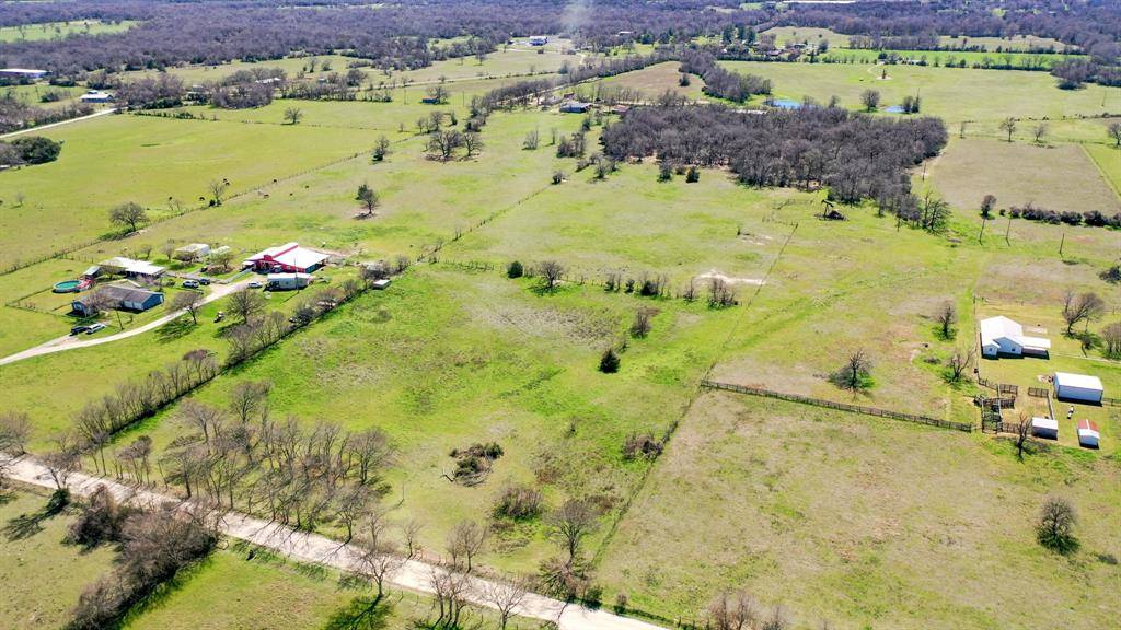 Madisonville, TX 77864,14 AC Halliday LN