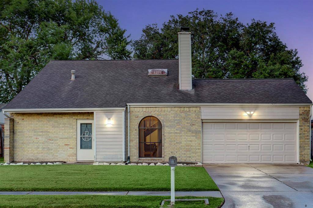 Pasadena, TX 77505,3607 Moonlite DR