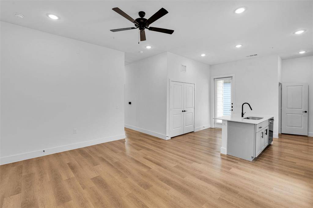 Garland, TX 75040,1504-316 Bernard ST