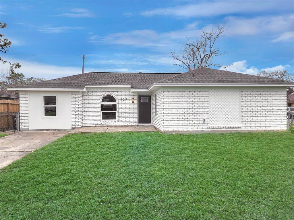 Houston, TX 77060,727 Branding Iron LN