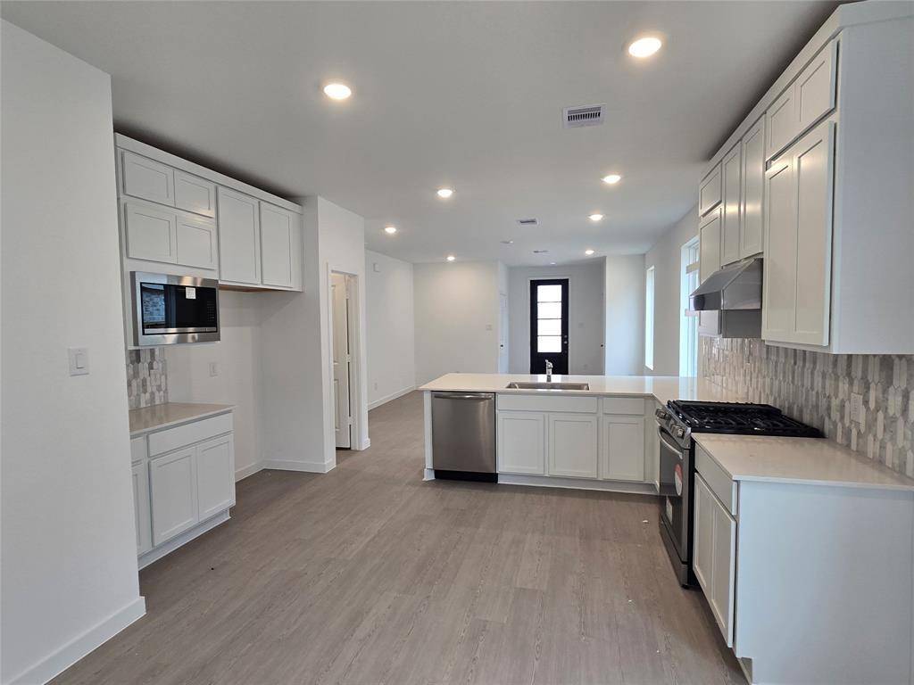 New Caney, TX 77357,18171 Trepito AVE