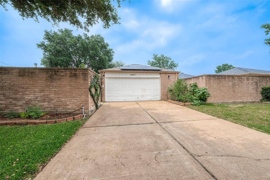 Houston, TX 77083,15826 Camino Del Sol