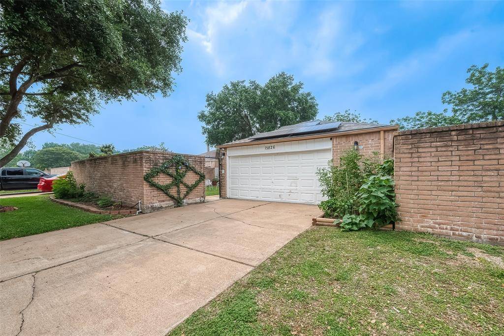 Houston, TX 77083,15826 Camino Del Sol