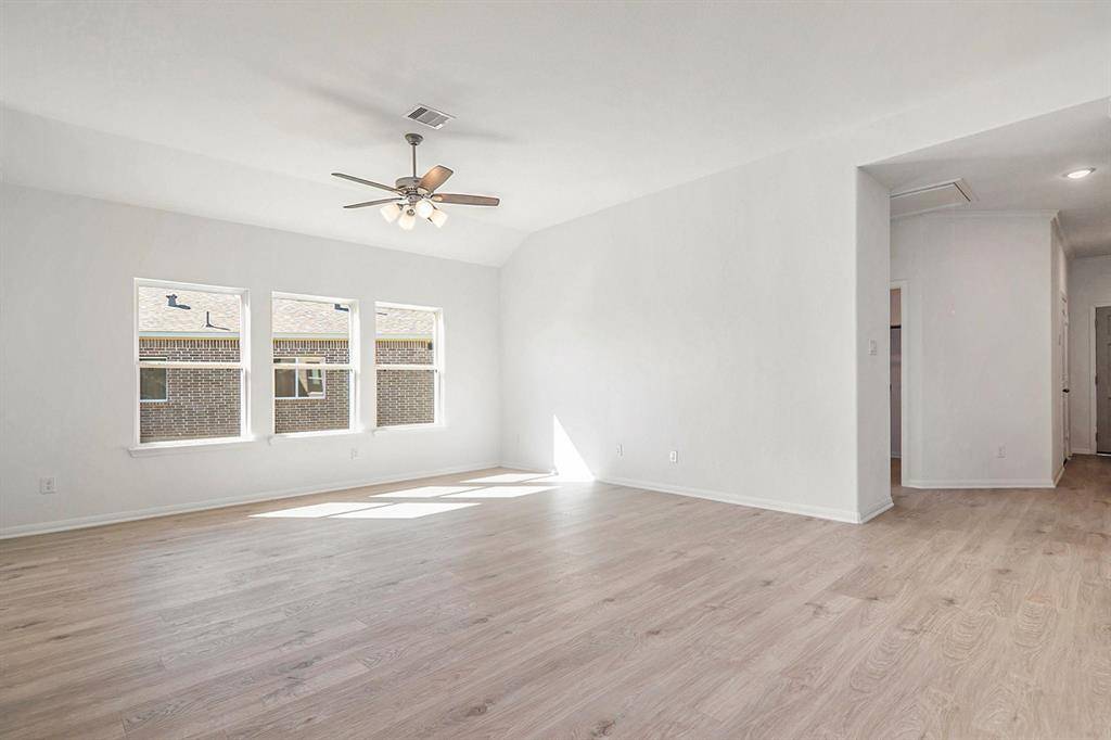 Willis, TX 77318,12351 Pecan DR