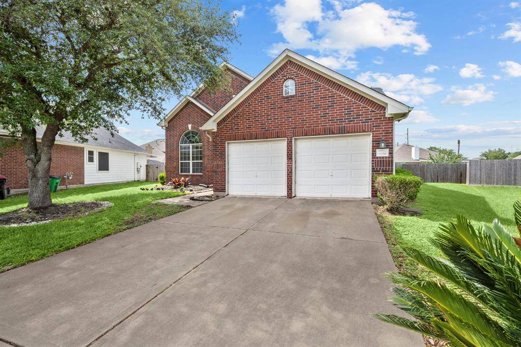 Fresno, TX 77545,3906 Elm Stream CT