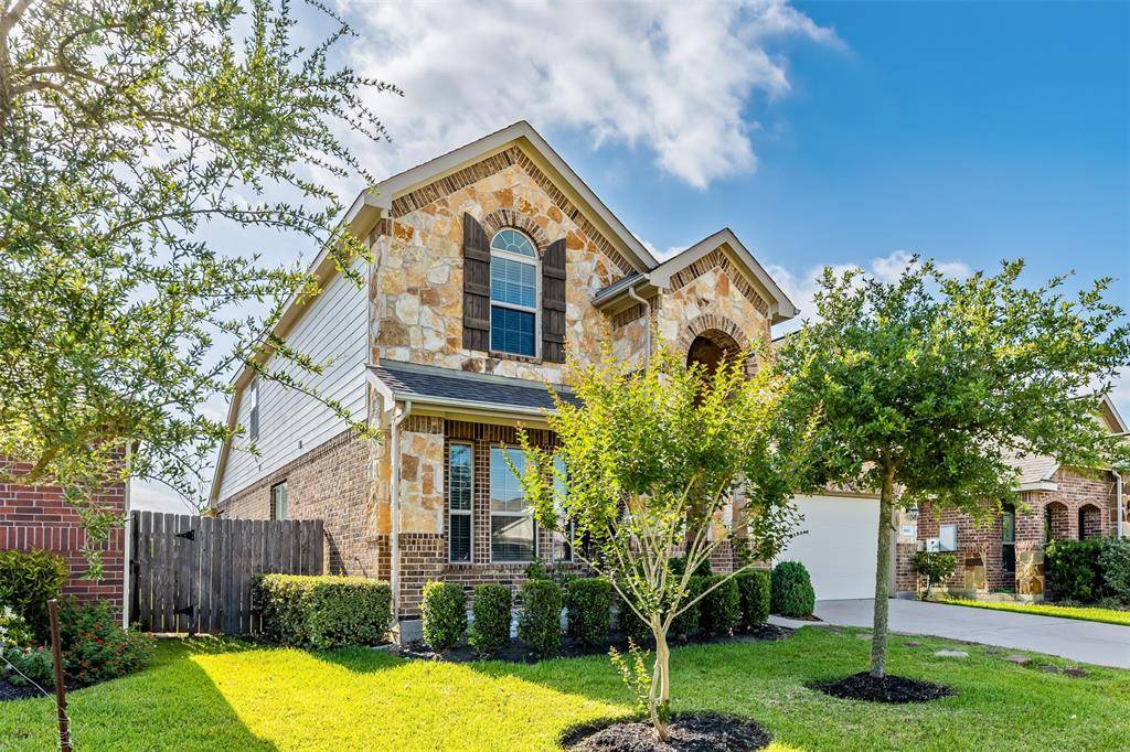 Dickinson, TX 77539,6811 Peach Mill LN