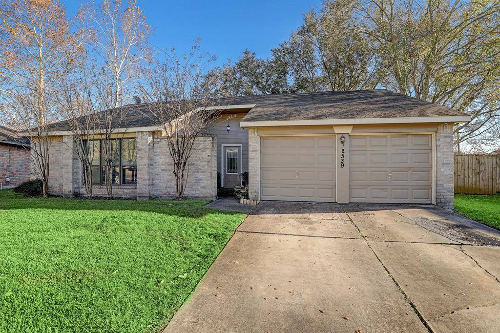 Friendswood, TX 77546,2539 Colonial Ridge DR