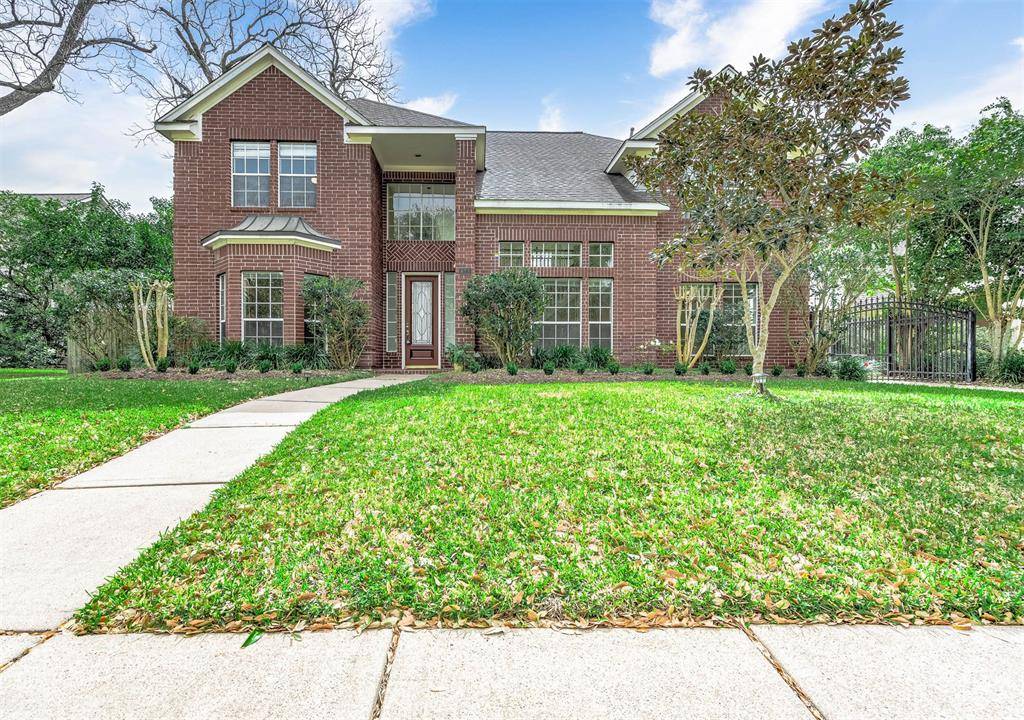 Sugar Land, TX 77479,627 Winston LN