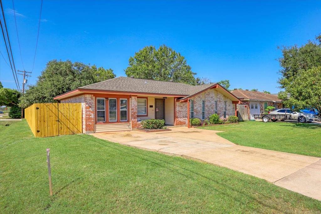 Alvin, TX 77511,1004 Dyche LN