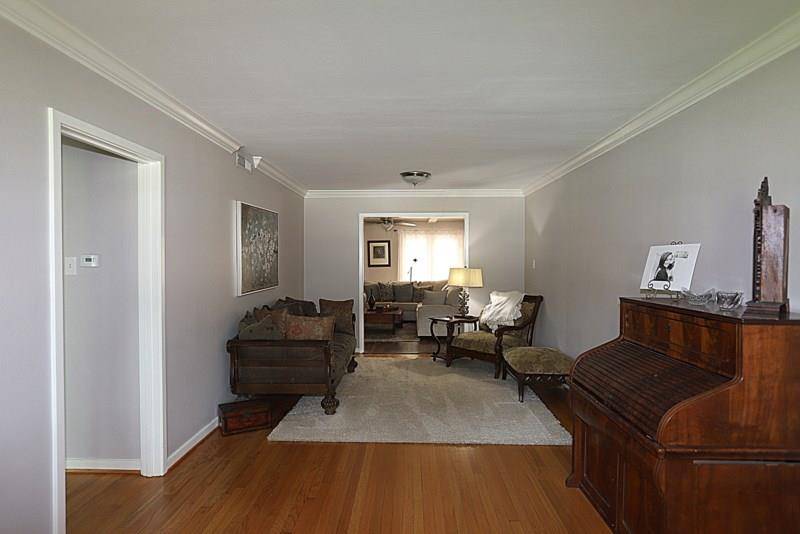 Houston, TX 77018,955 Althea DR