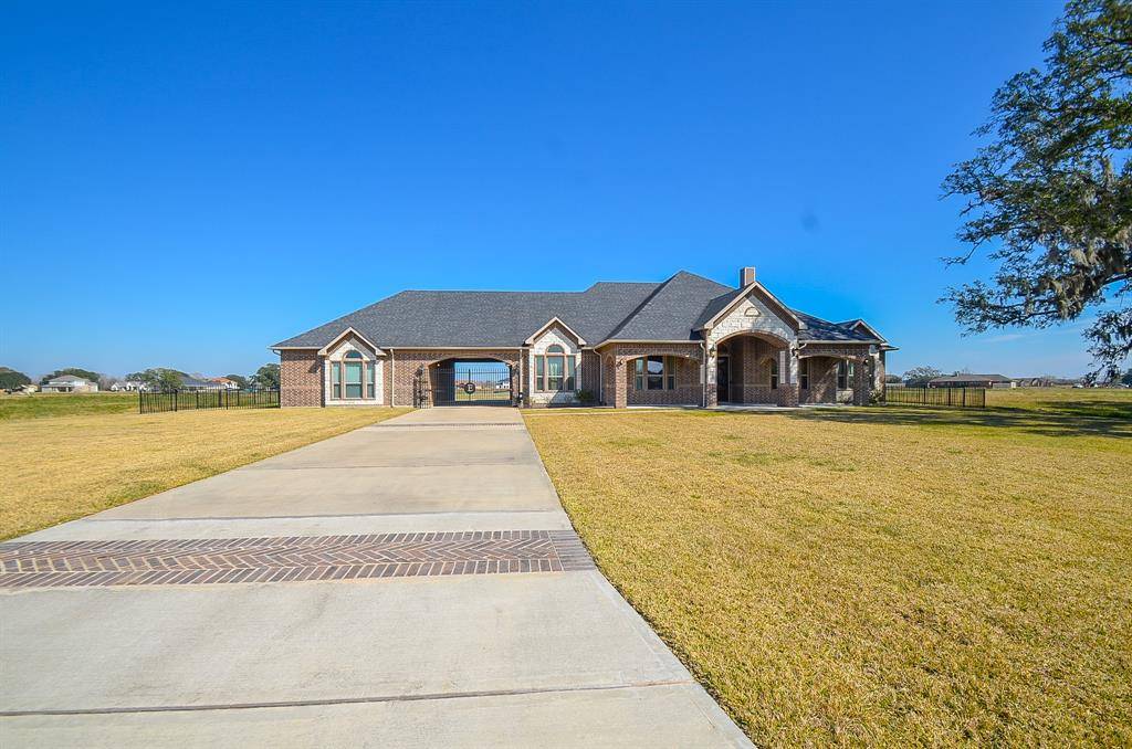 Rosharon, TX 77583,527 Lily LN