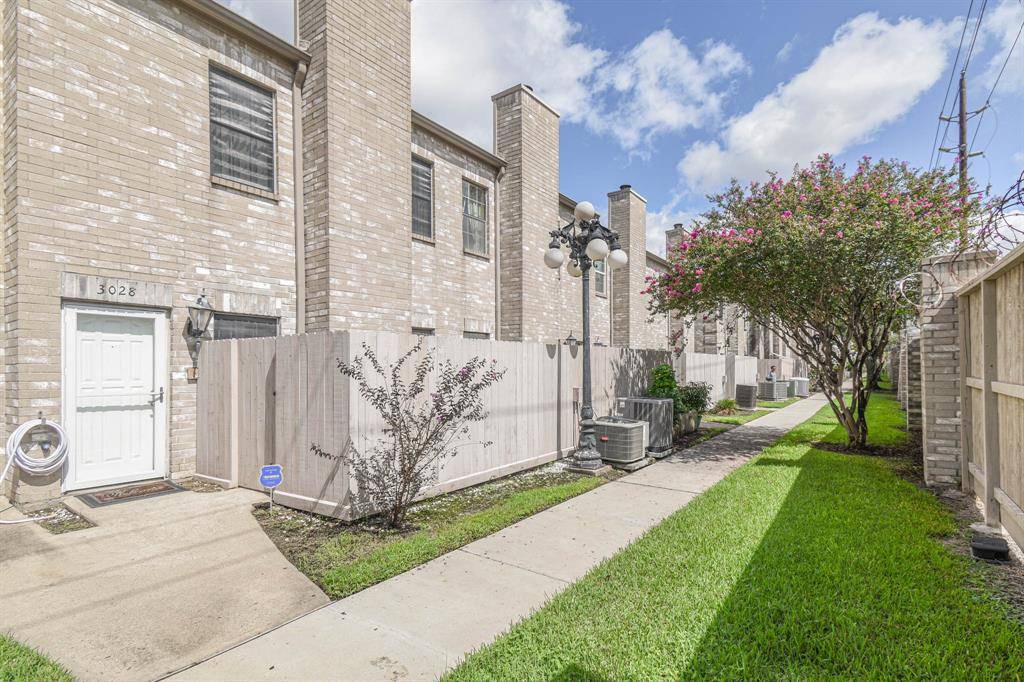 Houston, TX 77054,3028 Holly Hall ST #3028