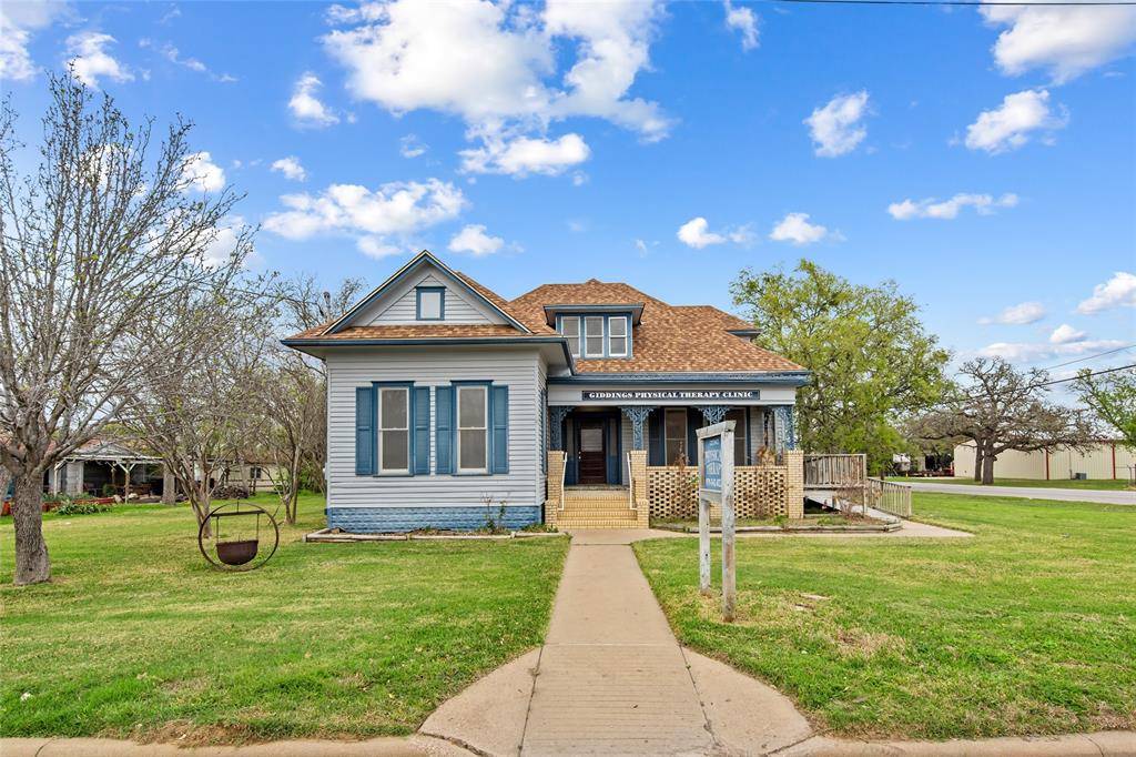 Giddings, TX 78942,781 E Brenham ST