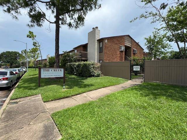 Houston, TX 77036,9101 Country Creek DR #303
