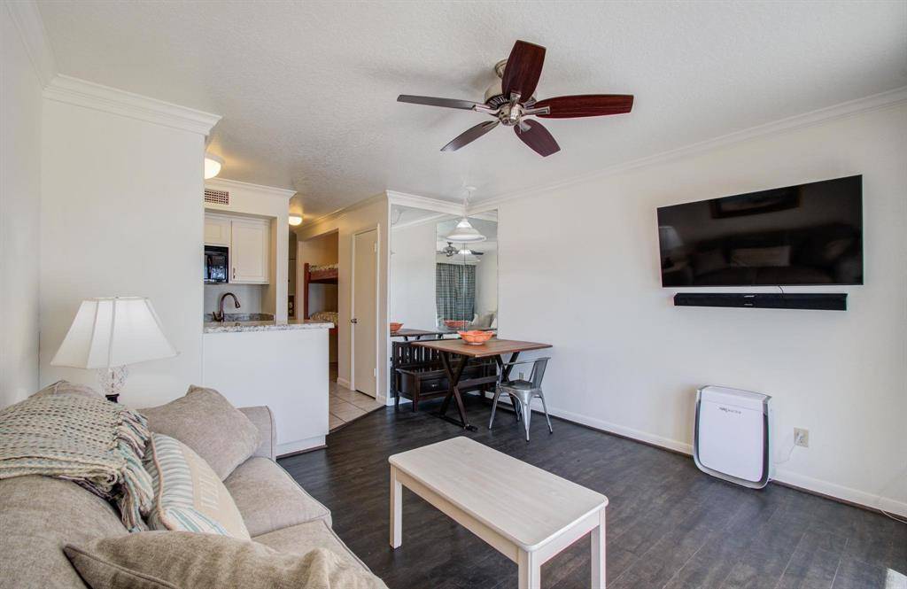 Galveston, TX 77551,6300 Seawall BLVD #9121