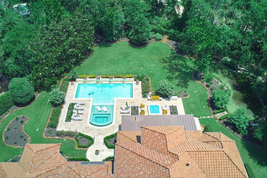 The Woodlands, TX 77382,2 Cluny CT